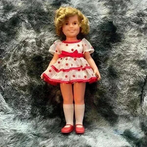 Vintage 1972  Shirley Temple doll